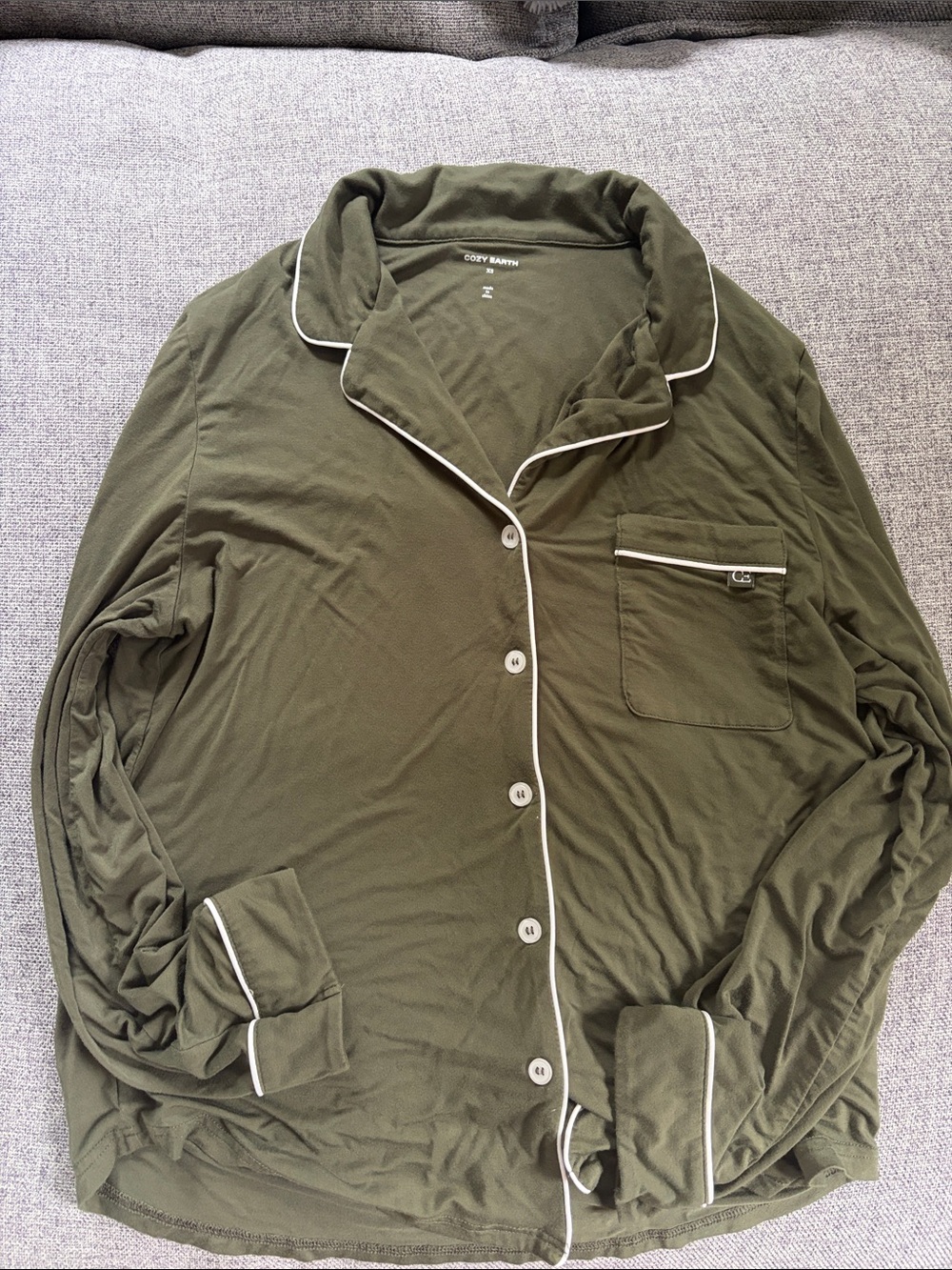 Cozy Olive Green Women's Pajama Top with Contrast Piping